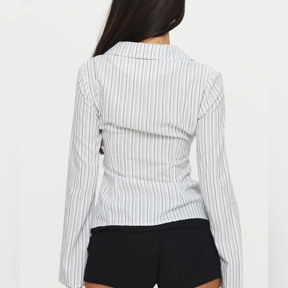 NWOT Princess Polly Myers Stripe Top White US 4 - Picture 2 of 5
